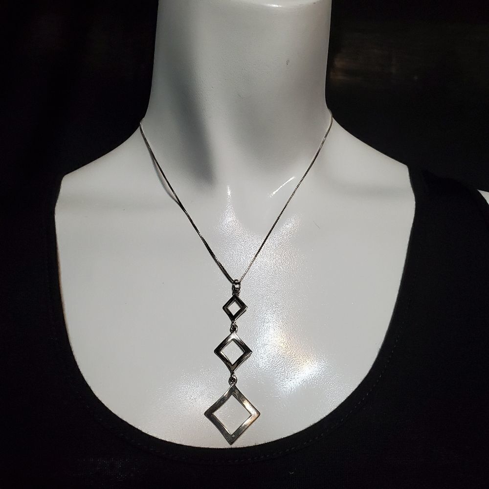 Piercing Pagoda Sterling Silver Box Chain Necklace